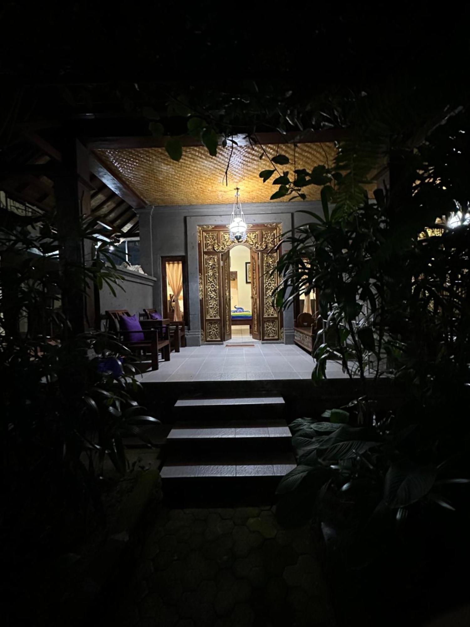 Nirvana Pension Ubud  Luaran gambar